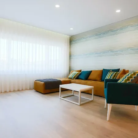Pajaro Apartament *